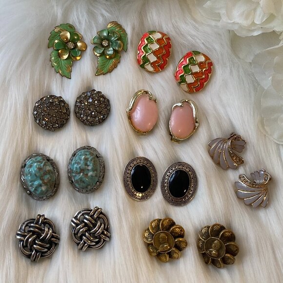 COLLECTION OF CLIP/SCREWBACK EARRINGS (TARA, CORO, 925 STERLING) - Picture 2 of 16